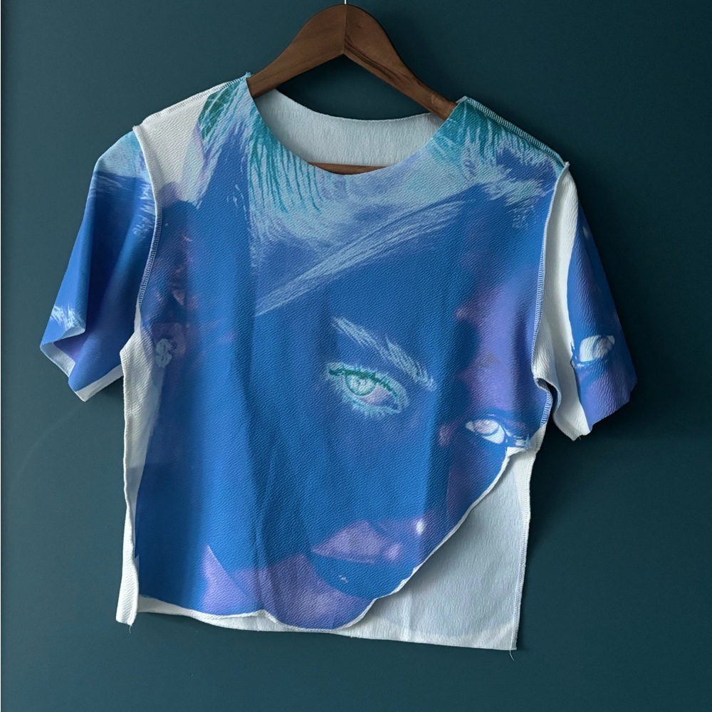 Blue Ice T-Shirt with Graphic Pattern